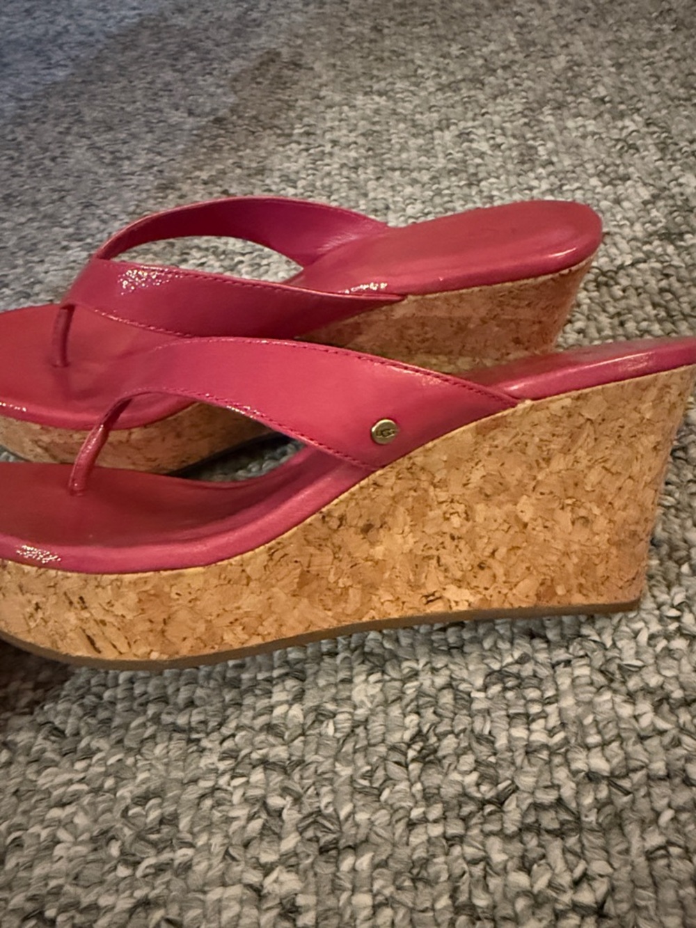 UGG Nastassia Hot Pink Cork Wedge Flip Flops Size 8 NWOT - Picture 2 of 6
